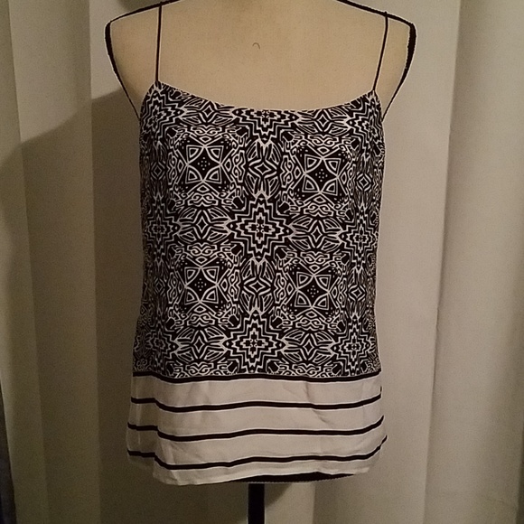 Banana Republic Tops - Banana Republic black white print cami NWT
